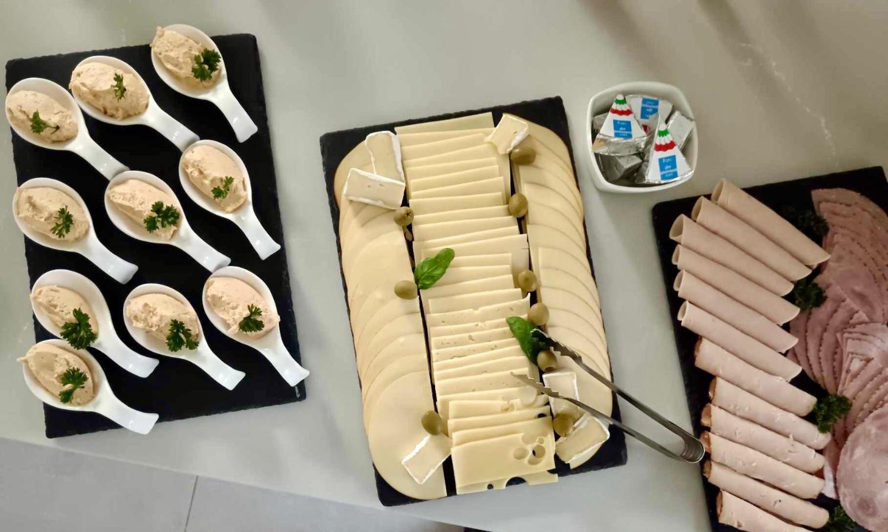 哈卡尼 A16 Design Panzio酒店 外观 照片